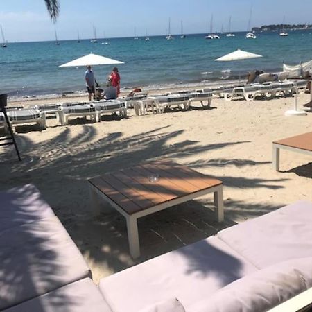 Bandol Roc Beach Vue Mer Grand T3 Face A La Plage Avec Parking Esterno foto